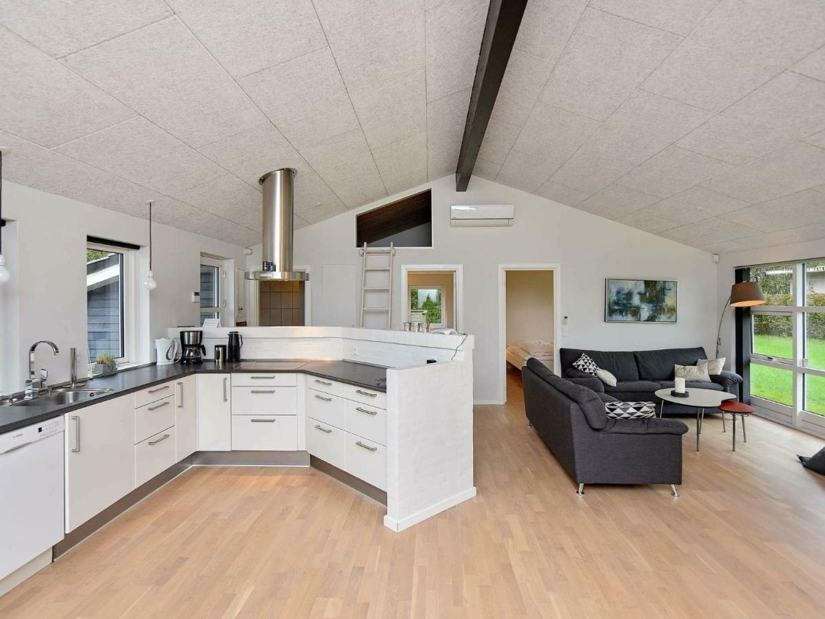 Luxurious Holiday Home In Hovborg With A Scenic View Zewnętrze zdjęcie